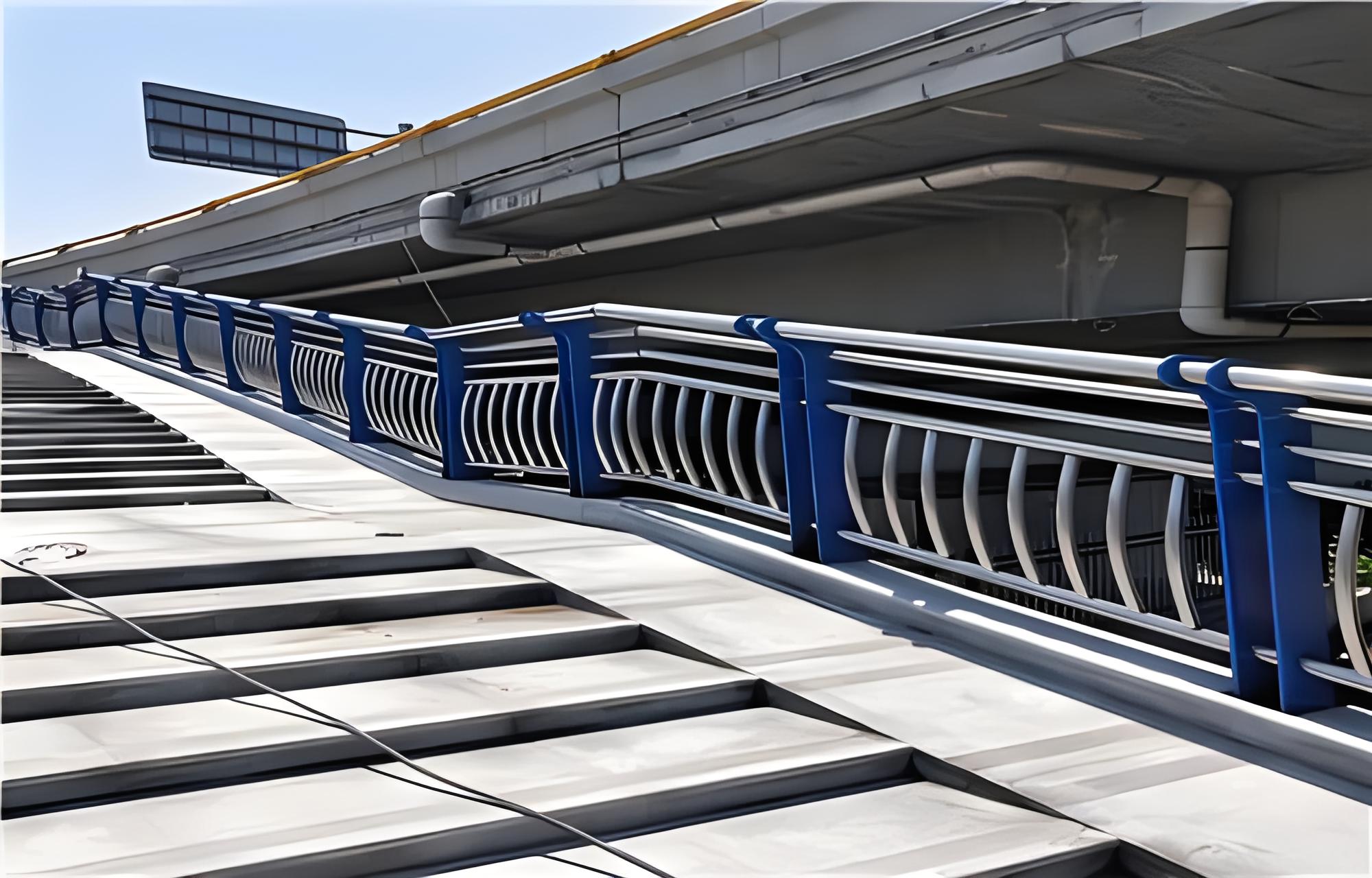 河池不锈钢桥梁护栏维护方案：确保安全，延长使用寿命